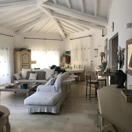 Homey Experience - Panorama Sea & Pool Holiday home