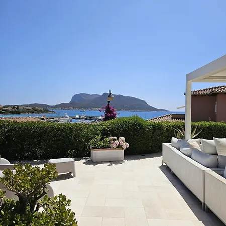 Homey Experience - Panorama Sea & Pool Golfo Aranci