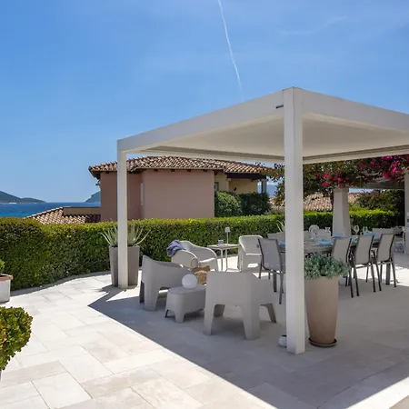 Homey Experience - Panorama Sea & Pool *